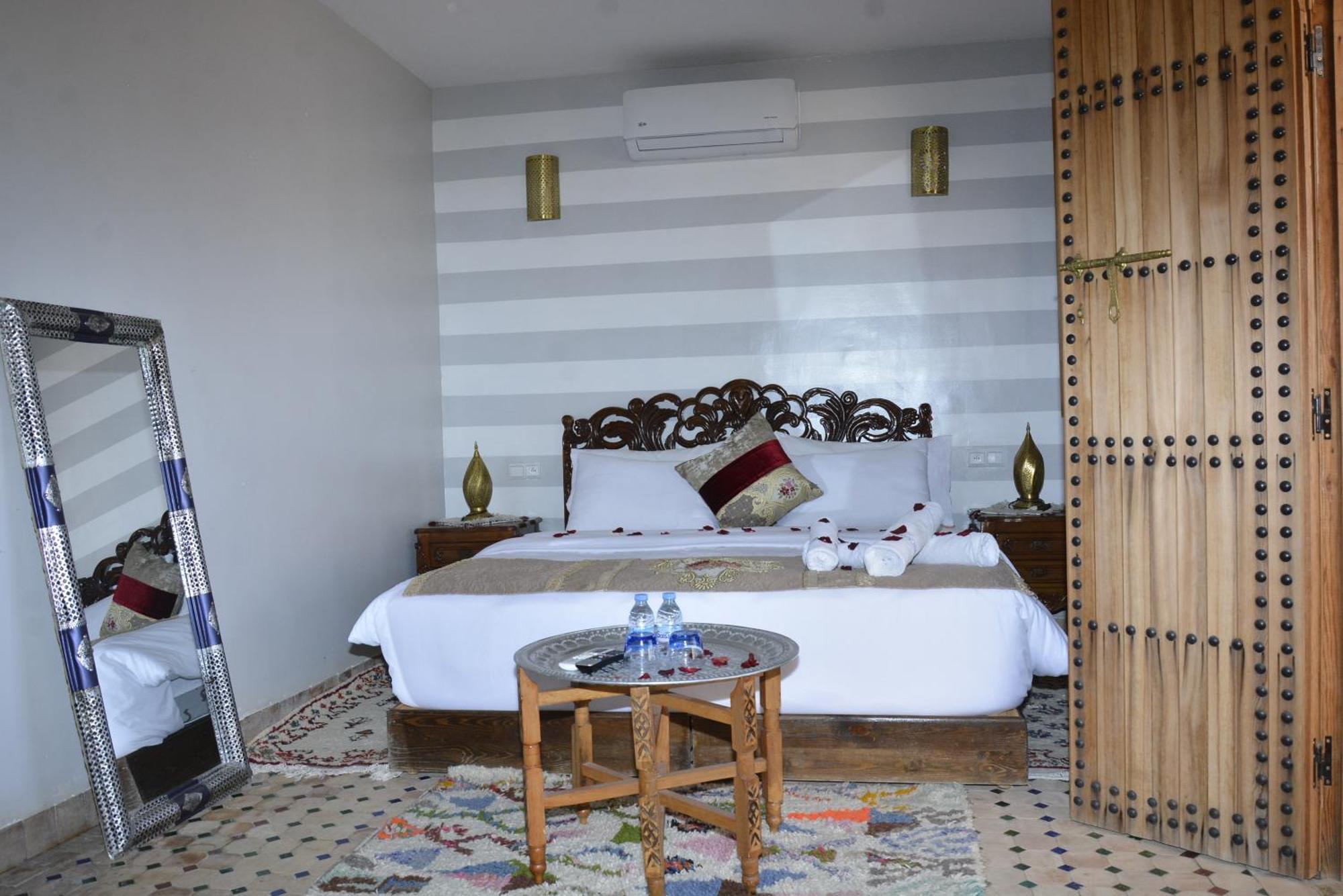 Riad Fes Colors & Spa - Family Lodging Zewnętrze zdjęcie