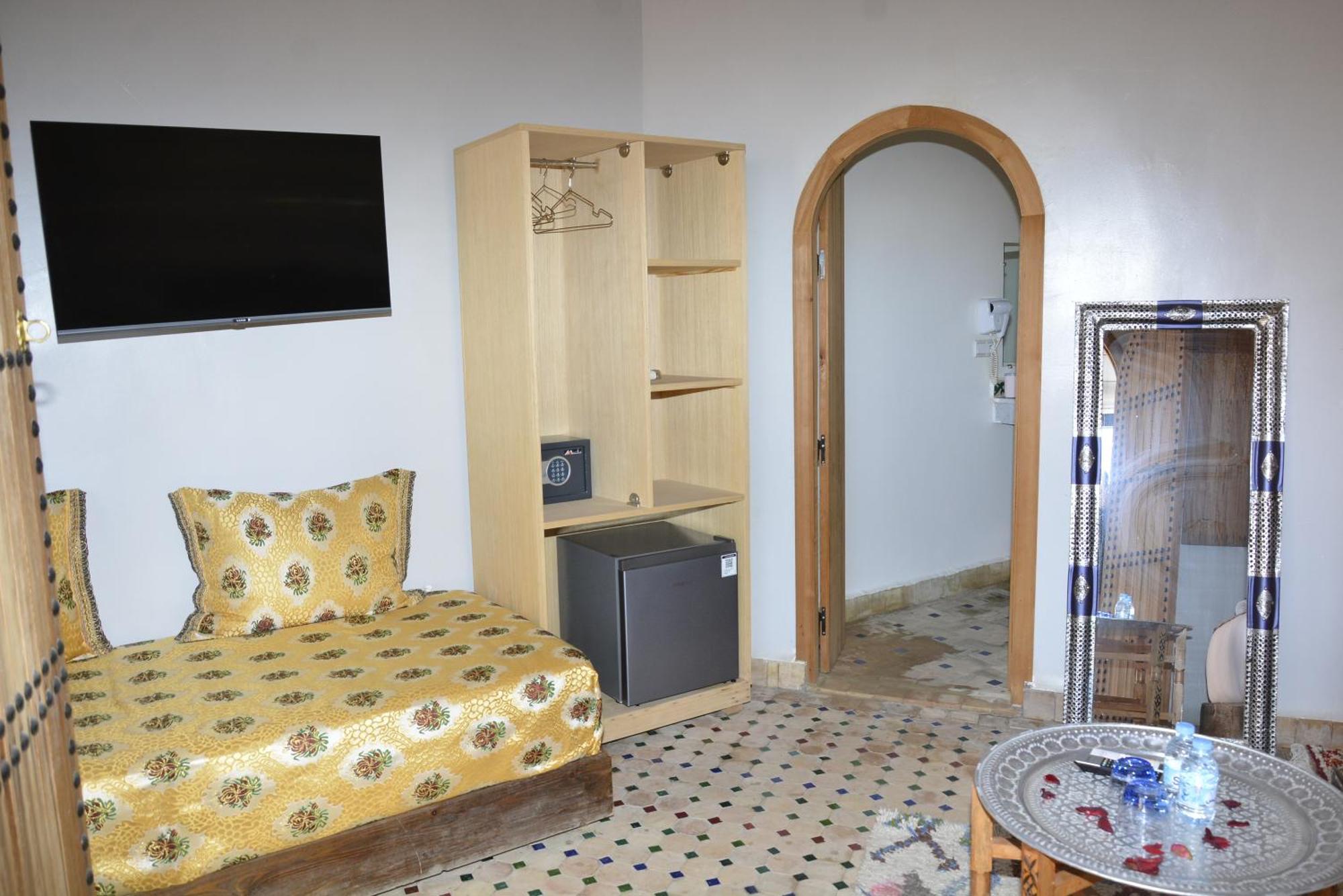 Riad Fes Colors & Spa - Family Lodging Zewnętrze zdjęcie